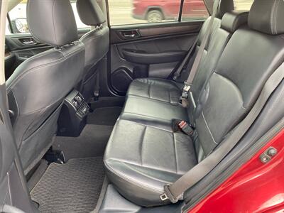 2018 Subaru Outback 3.6R Limited   - Photo 14 - Morgantown, WV 26505