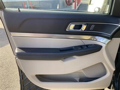 2019 Ford Explorer XLT   - Photo 14 - Morgantown, WV 26505