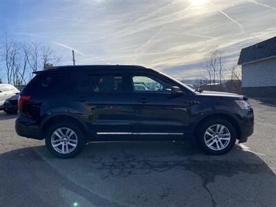 2019 Ford Explorer XLT   - Photo 4 - Morgantown, WV 26505