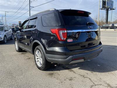 2019 Ford Explorer XLT   - Photo 8 - Morgantown, WV 26505