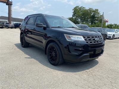 2017 Ford Explorer   - Photo 5 - Morgantown, WV 26505