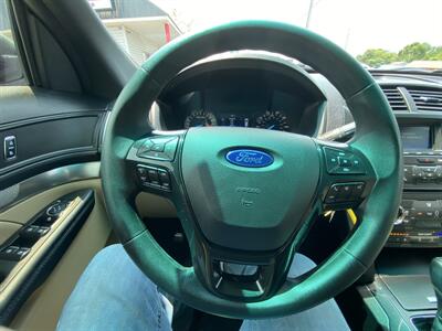 2017 Ford Explorer   - Photo 24 - Morgantown, WV 26505