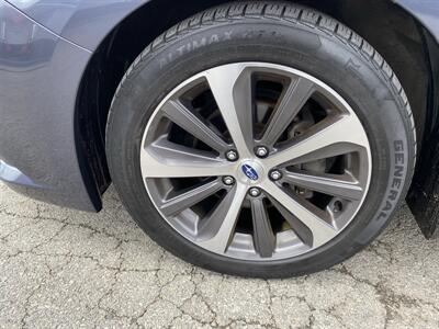 2017 Subaru Legacy 2.5i Limited   - Photo 9 - Morgantown, WV 26505