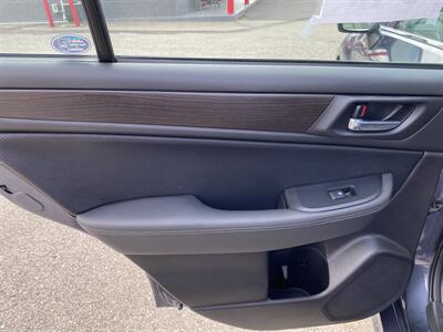 2017 Subaru Legacy 2.5i Limited   - Photo 15 - Morgantown, WV 26505