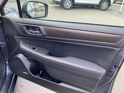 2017 Subaru Legacy 2.5i Limited   - Photo 21 - Morgantown, WV 26505