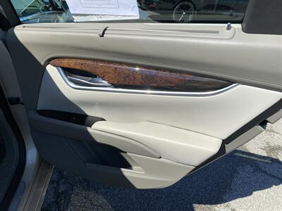 2014 Cadillac XTS Platinum Collection - Photo 17 - Morgantown, WV 26505