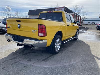 2016 RAM 1500 SLT   - Photo 5 - Morgantown, WV 26505
