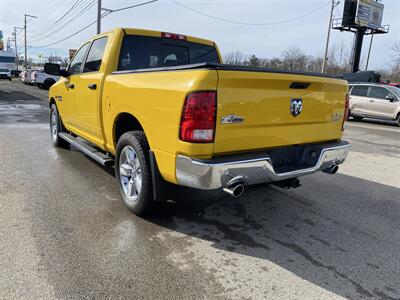 2016 RAM 1500 SLT   - Photo 8 - Morgantown, WV 26505