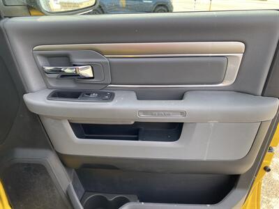 2016 RAM 1500 SLT   - Photo 21 - Morgantown, WV 26505