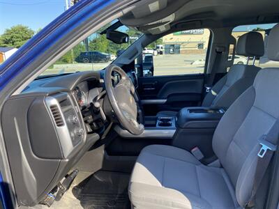 2017 Chevrolet Silverado 1500 LT Z71 - Photo 13 - Morgantown, WV 26505