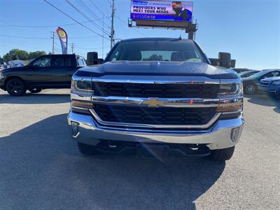 2017 Chevrolet Silverado 1500 LT Z71 - Photo 2 - Morgantown, WV 26505