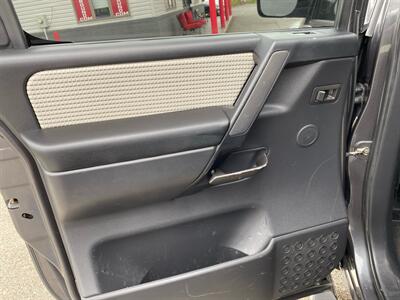 2012 Nissan Titan SV   - Photo 16 - Morgantown, WV 26505