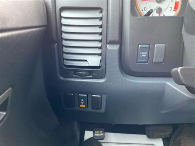 2012 Nissan Titan SV   - Photo 23 - Morgantown, WV 26505