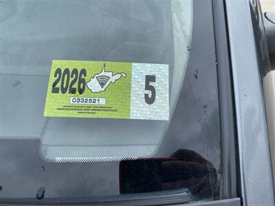 2012 Nissan Titan SV   - Photo 12 - Morgantown, WV 26505