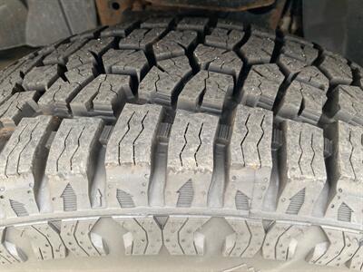 2012 Nissan Titan SV   - Photo 11 - Morgantown, WV 26505