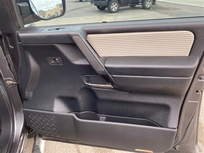 2012 Nissan Titan SV   - Photo 21 - Morgantown, WV 26505