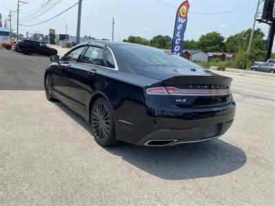 2017 Lincoln MKZ Reserve - Photo 9 - Morgantown, WV 26505