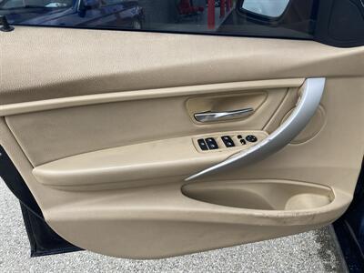 2015 BMW 320i xDrive - Photo 13 - Morgantown, WV 26505