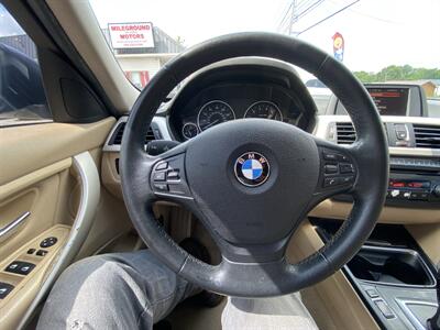 2015 BMW 320i xDrive - Photo 26 - Morgantown, WV 26505