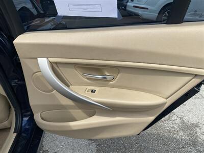 2015 BMW 320i xDrive - Photo 18 - Morgantown, WV 26505
