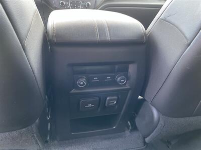 2020 Chevrolet Traverse LT Leather   - Photo 16 - Morgantown, WV 26505