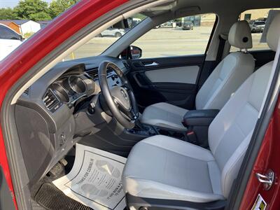 2018 Volkswagen Tiguan 2.0T SE 4Motion - Photo 12 - Morgantown, WV 26505