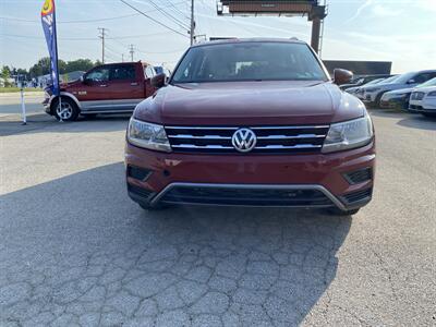 2018 Volkswagen Tiguan 2.0T SE 4Motion - Photo 2 - Morgantown, WV 26505