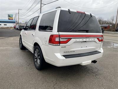 2017 Lincoln Navigator Select   - Photo 7 - Morgantown, WV 26505