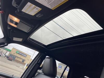 2017 Lincoln Navigator Select   - Photo 20 - Morgantown, WV 26505