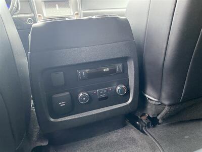 2017 Lincoln Navigator Select   - Photo 14 - Morgantown, WV 26505