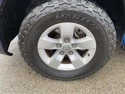 2012 RAM 1500 Tradesman - Photo 10 - Morgantown, WV 26505