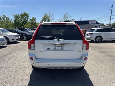 2013 Volvo XC90 3.2 - Photo 2 - Morgantown, WV 26505