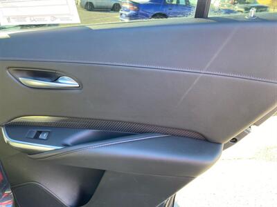 2019 Cadillac XT4 Sport   - Photo 17 - Morgantown, WV 26505