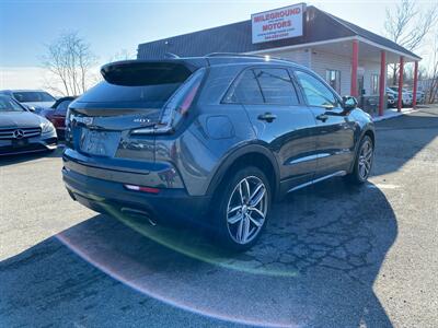 2019 Cadillac XT4 Sport   - Photo 5 - Morgantown, WV 26505