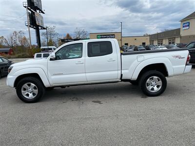 2012 Toyota Tacoma V6   - Photo 8 - Morgantown, WV 26505
