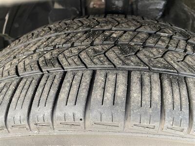 2020 Subaru Ascent Touring   - Photo 11 - Morgantown, WV 26505