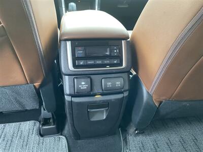 2020 Subaru Ascent Touring   - Photo 16 - Morgantown, WV 26505