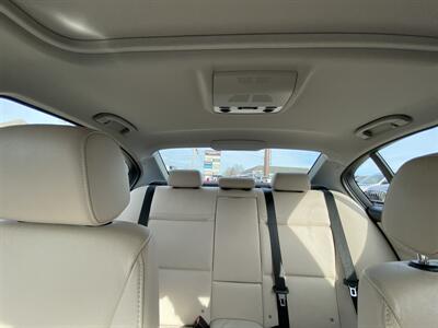 2011 BMW 328i xDrive   - Photo 29 - Morgantown, WV 26505