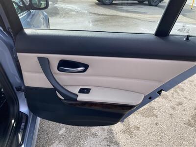 2011 BMW 328i xDrive   - Photo 19 - Morgantown, WV 26505