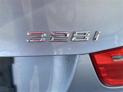 2011 BMW 328i xDrive   - Photo 7 - Morgantown, WV 26505