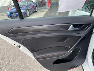 2018 Volkswagen Golf GTI SE   - Photo 15 - Morgantown, WV 26505