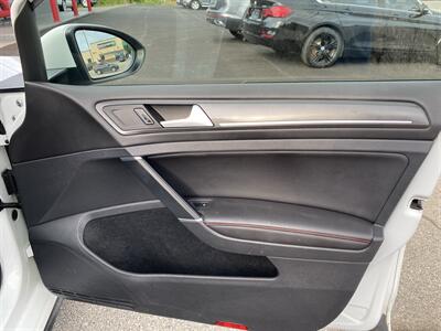 2018 Volkswagen Golf GTI SE   - Photo 20 - Morgantown, WV 26505