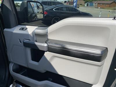 2015 Ford F-150 XLT FX4 - Photo 20 - Morgantown, WV 26505