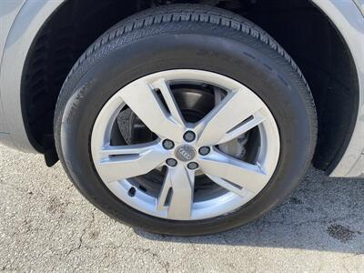 2018 Audi Q5 2.0T quattro Premium - Photo 10 - Morgantown, WV 26505