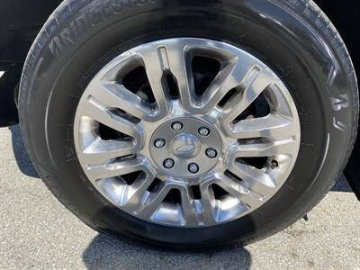 2013 Ford F-150 Platinum - Photo 10 - Morgantown, WV 26505