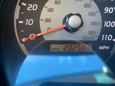2004 Toyota 4Runner SR5 - Photo 26 - Morgantown, WV 26505