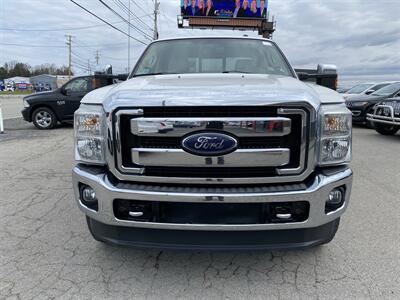 2013 Ford F-250 Super Duty  LARIAT - Photo 2 - Morgantown, WV 26505