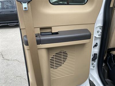 2013 Ford F-250 Super Duty  LARIAT - Photo 18 - Morgantown, WV 26505