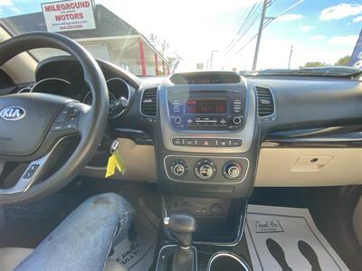 2015 Kia Sorento LX   - Photo 26 - Morgantown, WV 26505