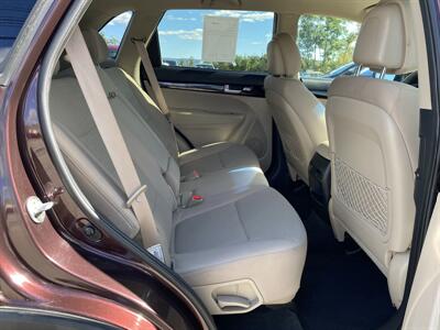 2015 Kia Sorento LX   - Photo 17 - Morgantown, WV 26505